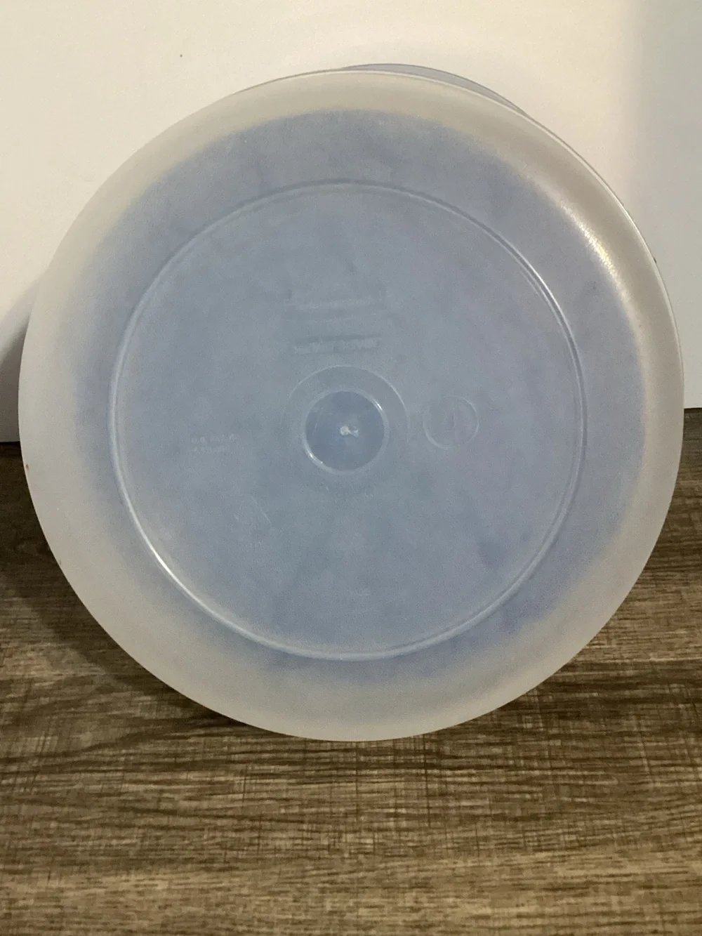 Vintage Rubbermaid Servin' Saver Round Nesting Food Storage Containers Set of 3
